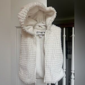 White Hooded Zip Vest